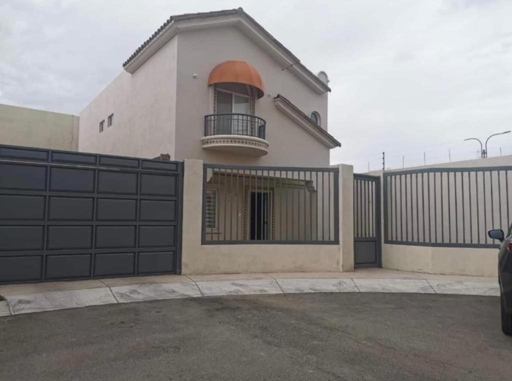 Casa Poniente Villa แอร์มอซิโญ ภายนอก รูปภาพ