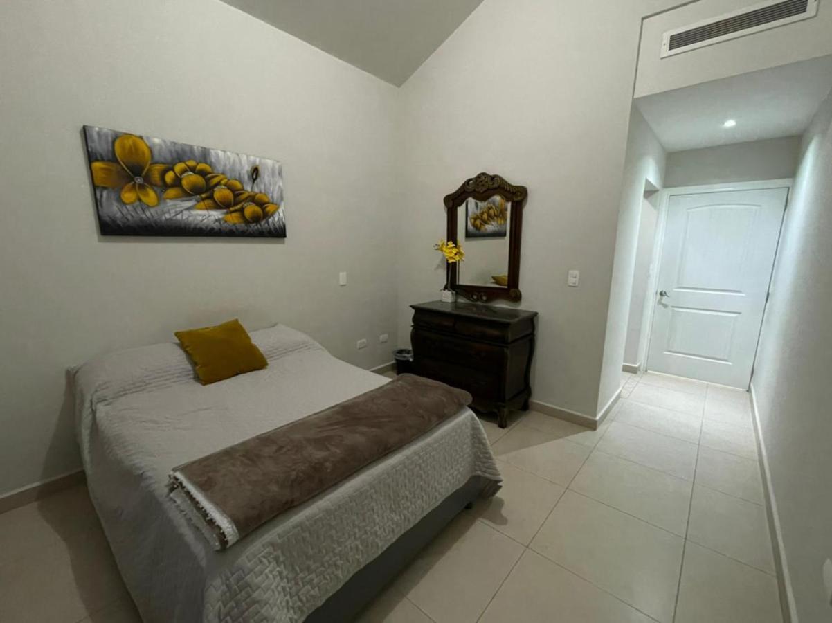 Casa Poniente Villa แอร์มอซิโญ ภายนอก รูปภาพ