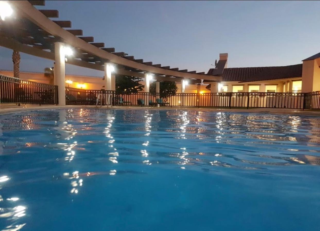 Casa Poniente Villa แอร์มอซิโญ ภายนอก รูปภาพ